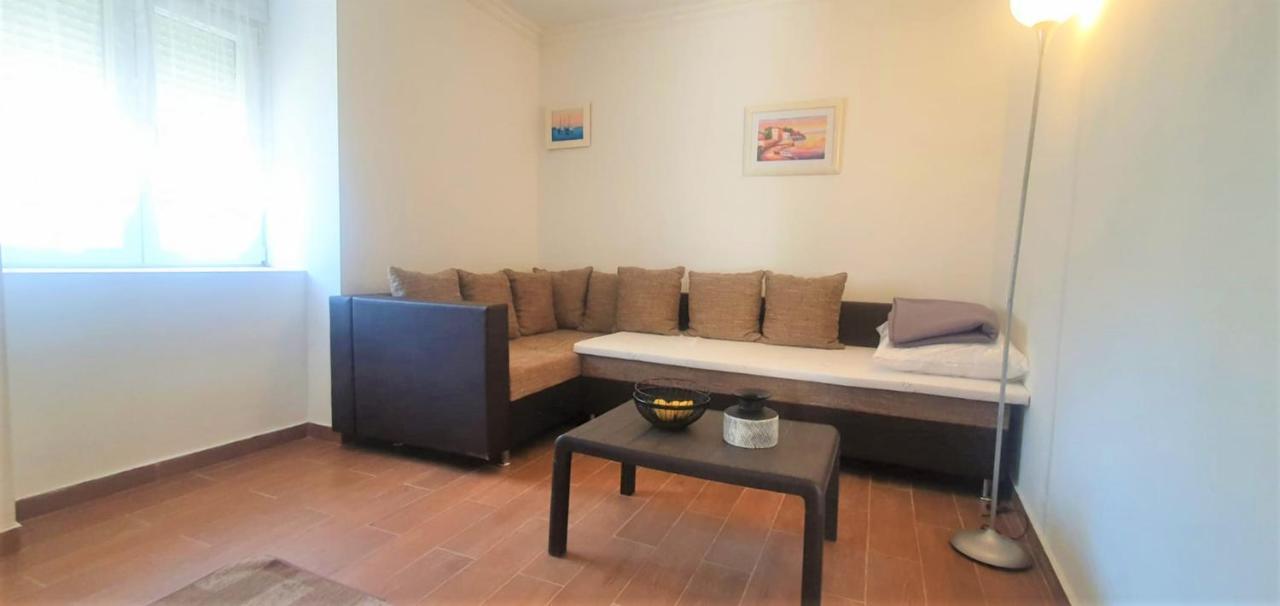 זאדאר Apartment Fain - Private Parking מראה חיצוני תמונה